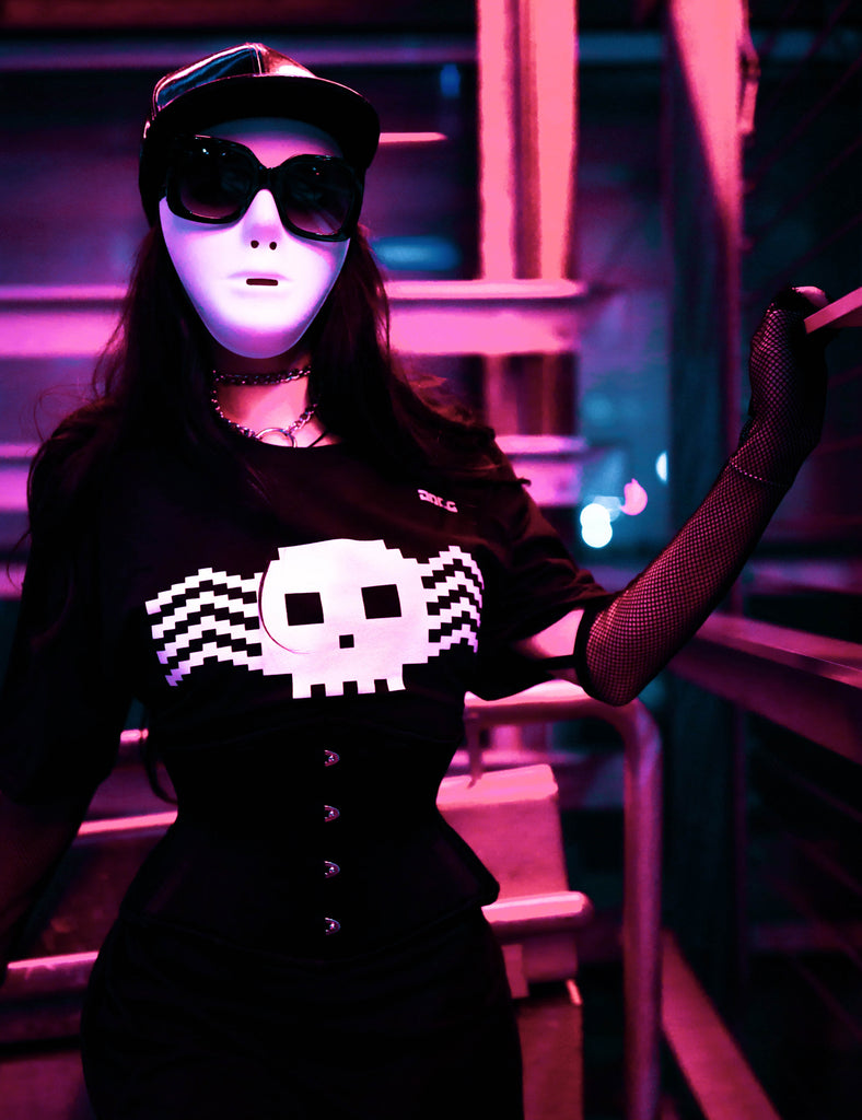 Skull Spider Unisex T-Shirt - JPEG Cyber Store Goth Geek Alternative Clothing