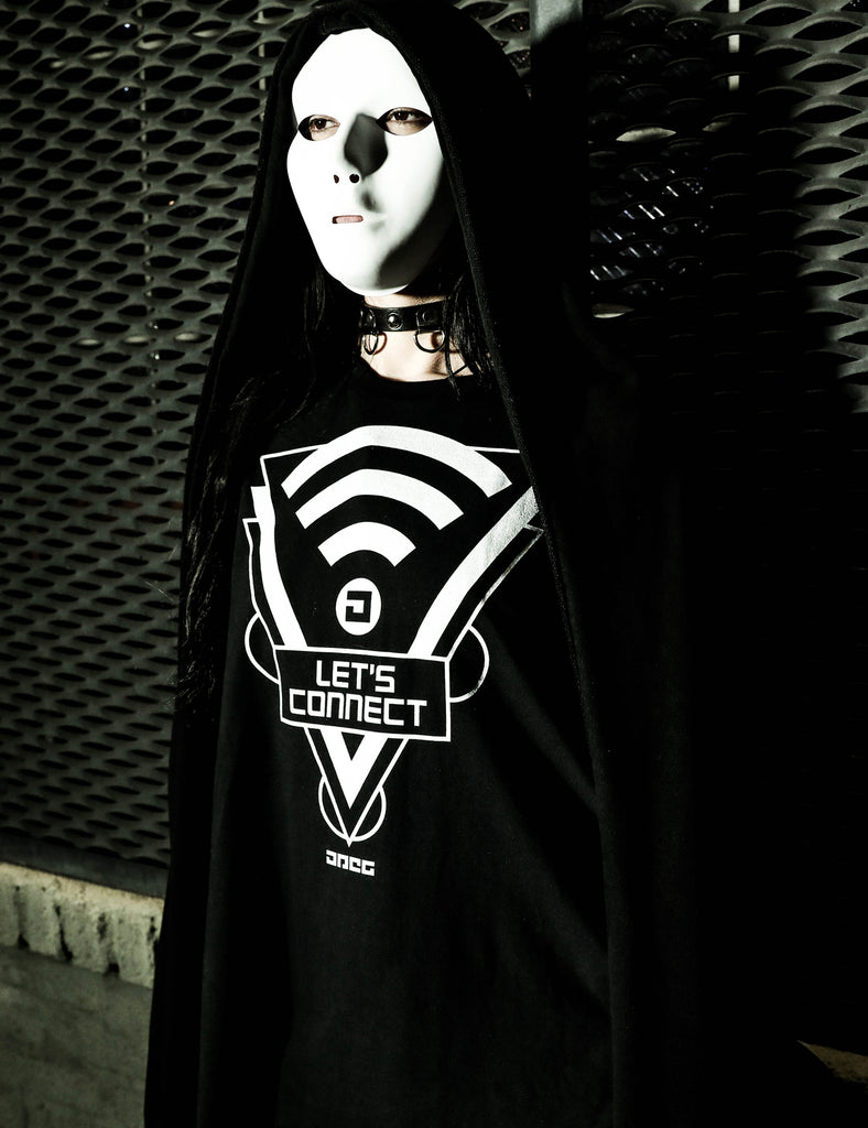 Let's Connect Unisex T-Shirt - JPEG Cyber Store Goth Geek Alternative Clothing